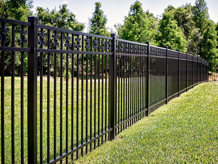 Commercial Aluminum Fence Company In Lufkin Texas