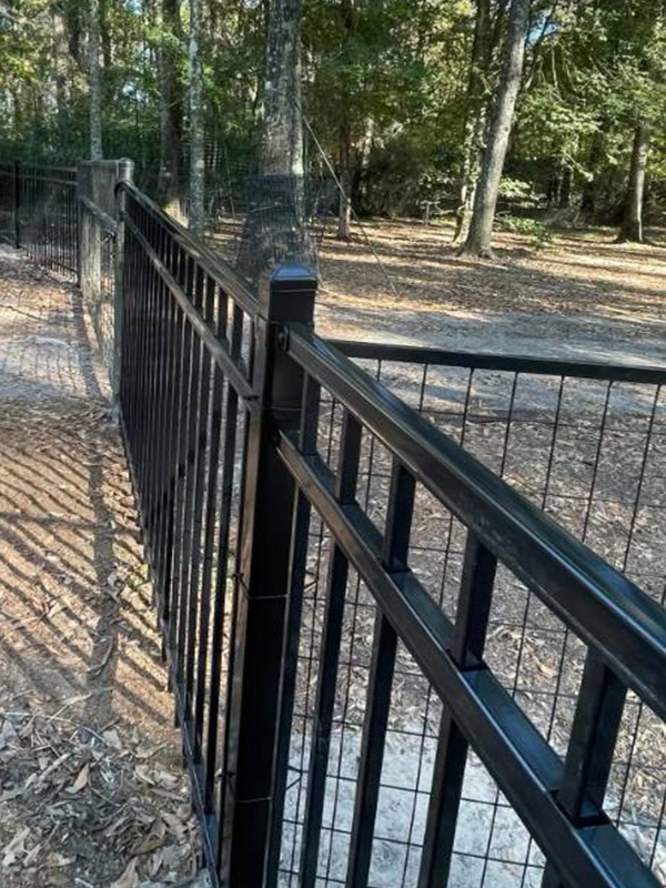 aluminum fence company in the Lufkin Texas area.