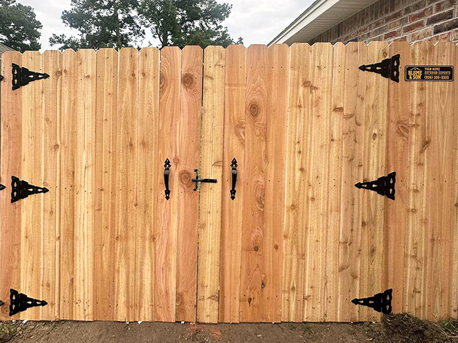 Lufkin Texas residential and commercial fencing