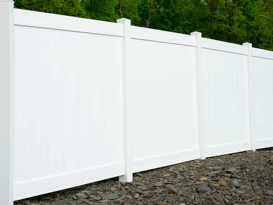 Nacogdoches Texas vinyl privacy fencing