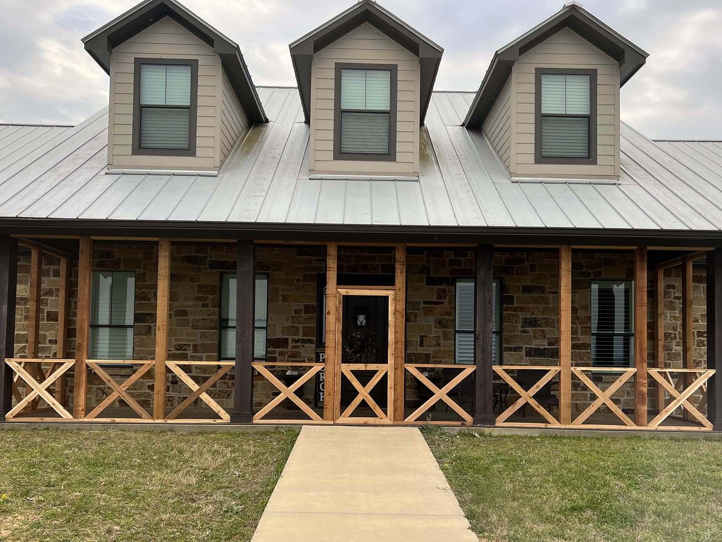 Wood Railing in Lufkin, Texas