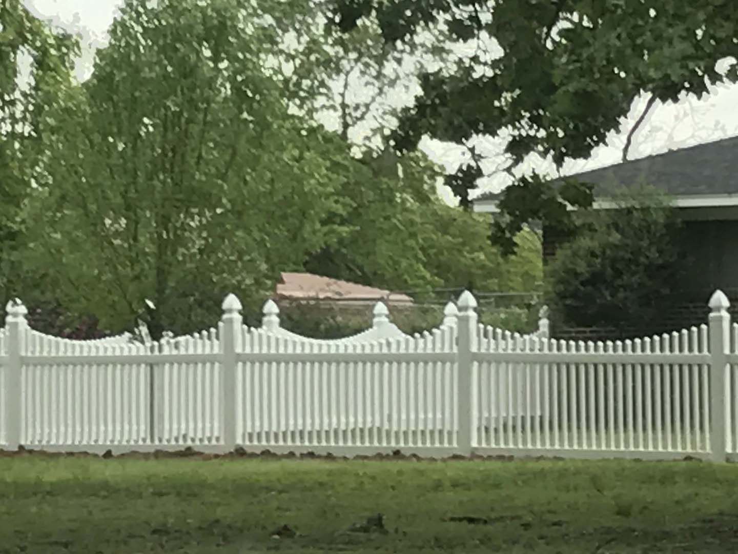 White picket vinyl fence install in Lufkin Texas